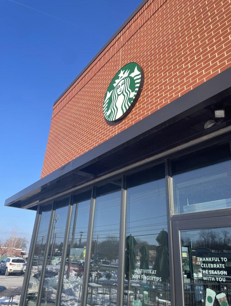 Image shows Starbucks on Erie Blvd. All photos credit to Sophia Caputo (24)