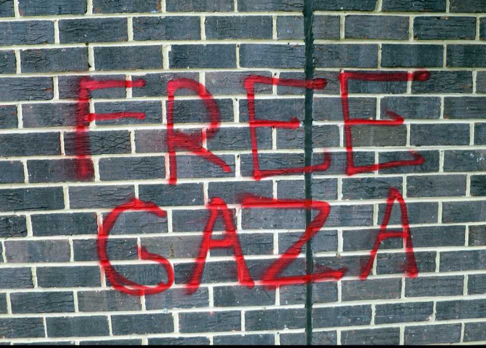 Image shows Free Gaza graffiti on a wall. Photo credit: Daniel Lobo on Flickr