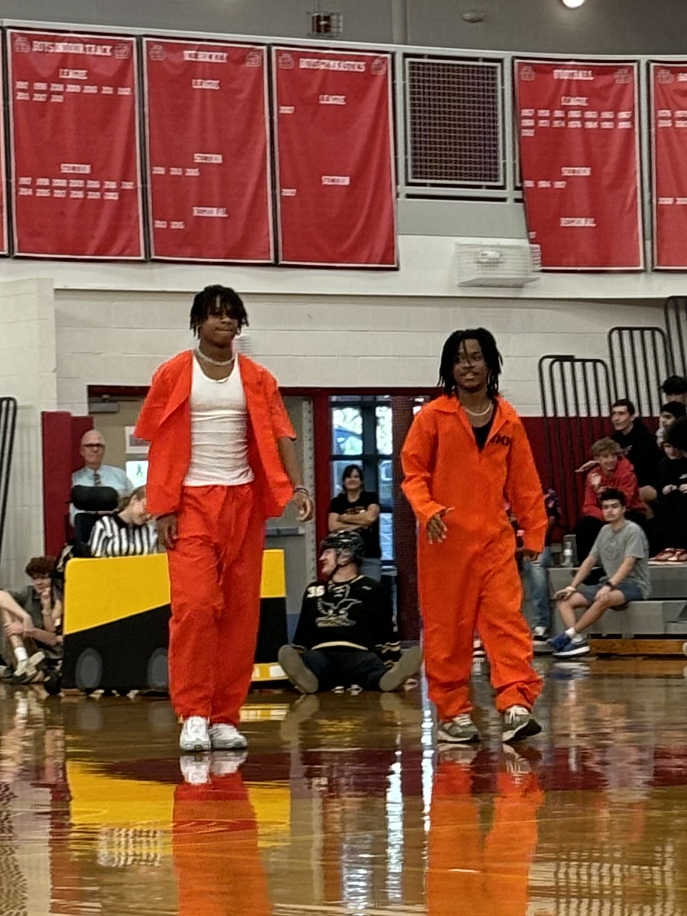 Pictures from the Senior Halloween Parade