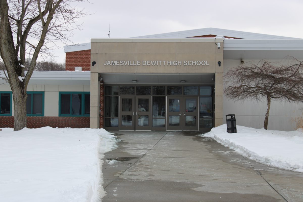 Photo shows entrance of J-DHS. Photo courtesy of Nicole Chen, '26